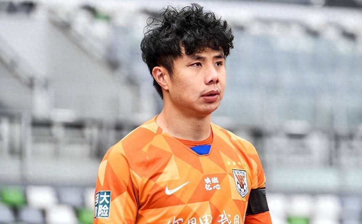 爱游戏官网包含Rookie遭遇十二持续失利，澳大利亚队教练压力巨大！赛场气氛高涨的词条