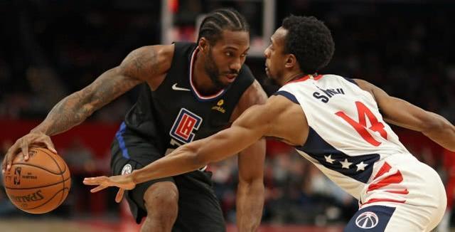 爱游戏冲浪邀请赛上演强强对话，齐鲁貔貅队绝杀皖南灰熊队，多点开花奏效；防守强度拉满的简单介绍